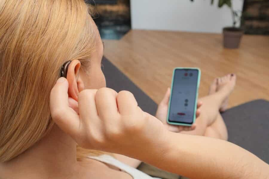 Smart Hearing Aids How Connectivity is Changing the Game